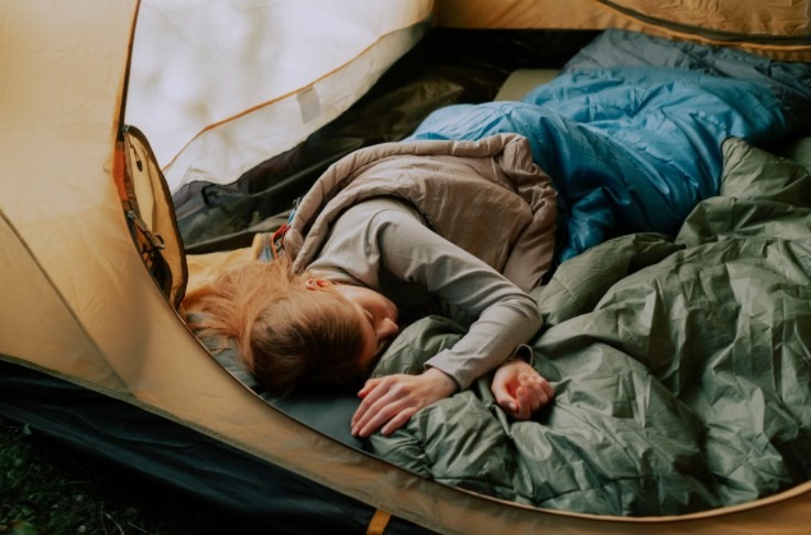Pick the Right Tent and Sleeping Essentials