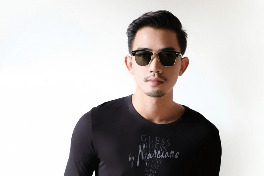 staying stylish on your trip is essential.