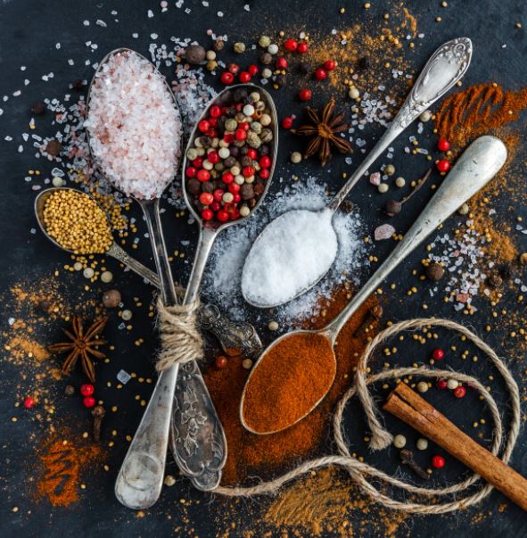 Spoons with different seasonings