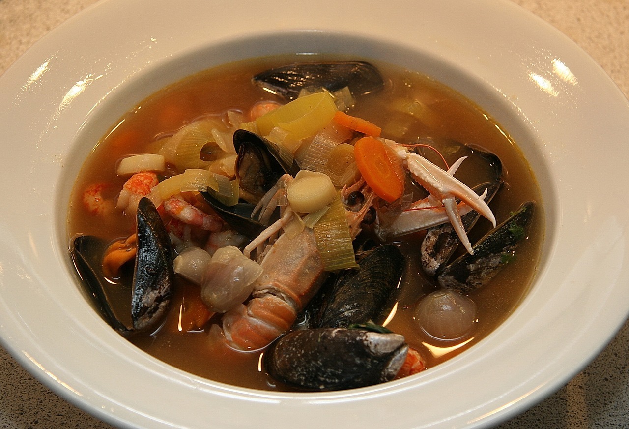 Photo bouillabaisse French fish soup french